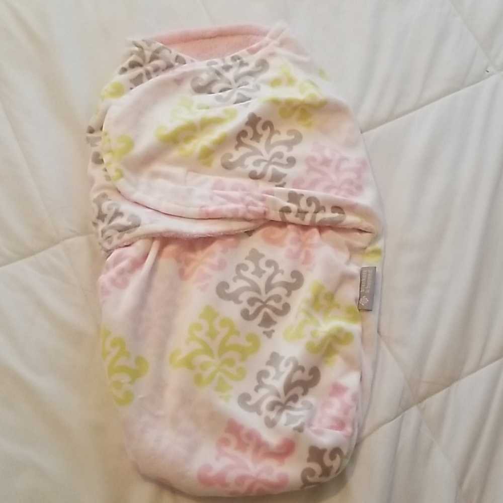Blankets Beyond roomy swaddle/blanket sack  -